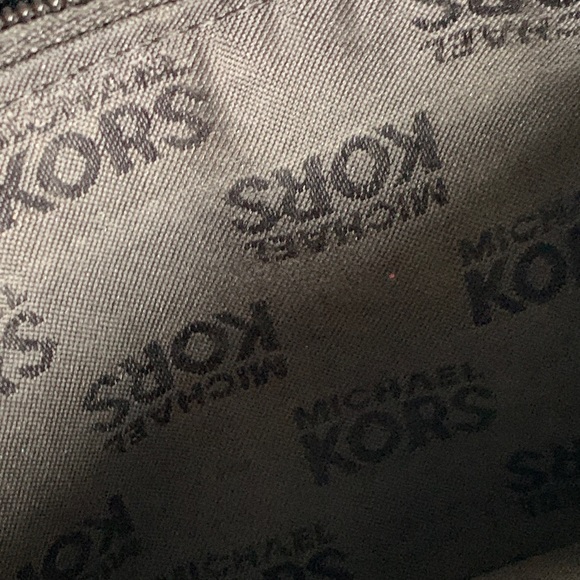 Michael Kors Collection Pebbled Leather Wallet Black Gold Hardware - Picture 9 of 12